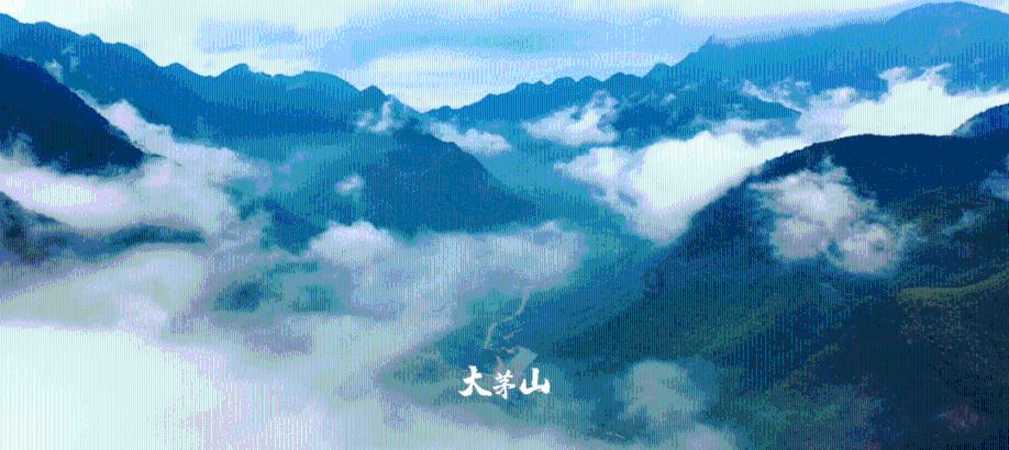 动漫人物吃东西