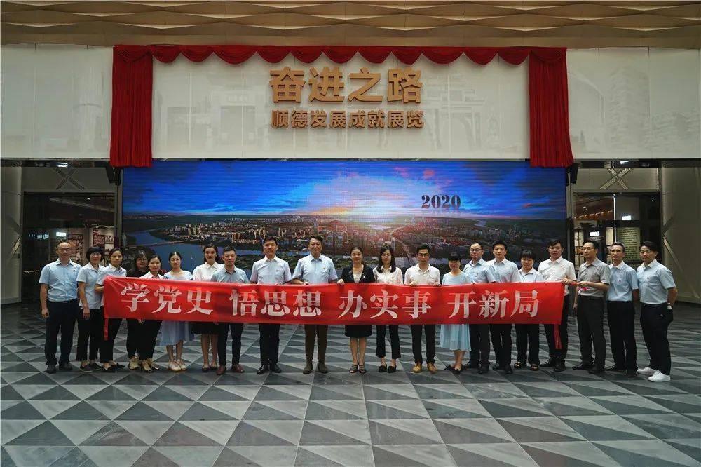 超奥特曼之战