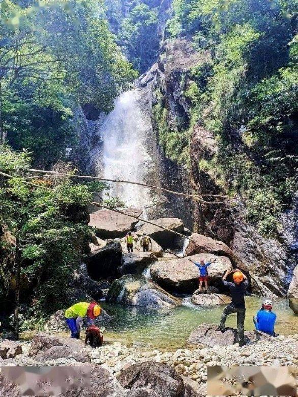 陇西县举行2024年春节文旅商贸促消费活动暨古莱坞•奥特莱斯运营启动仪式