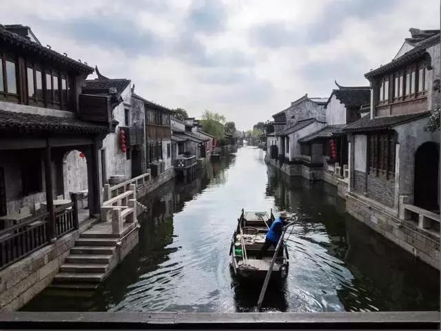 文化包容与理解：互惠生的家庭成长历程